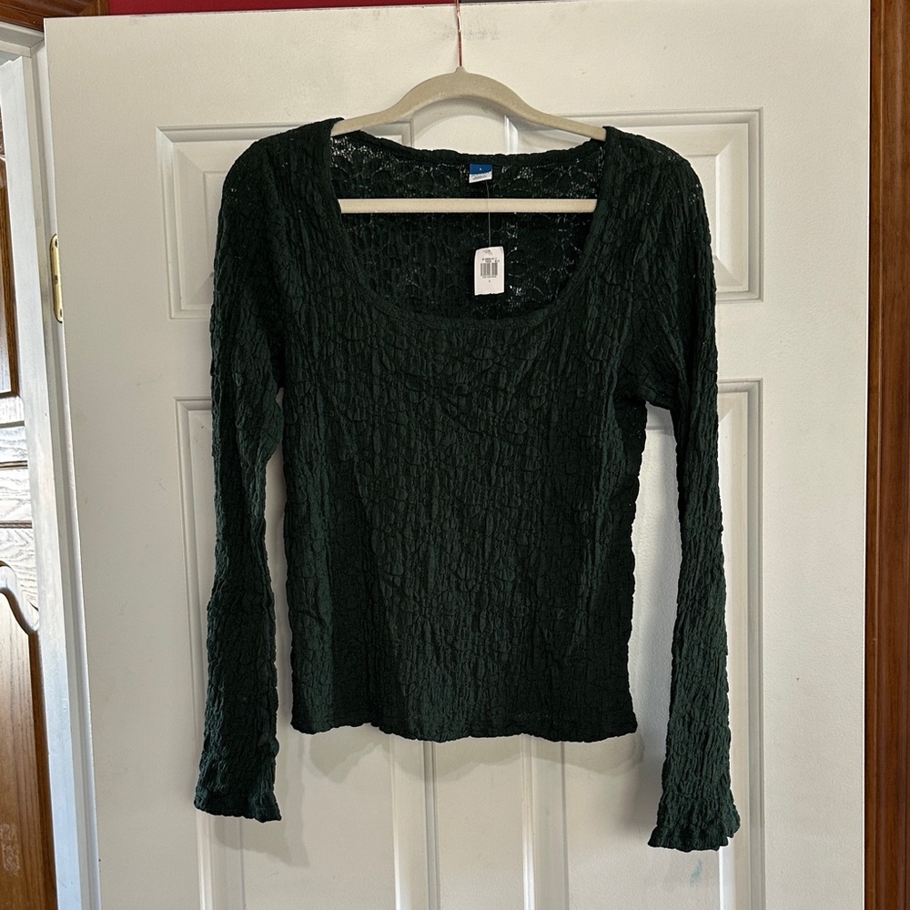 NWT Old Navy green bell sleeve top